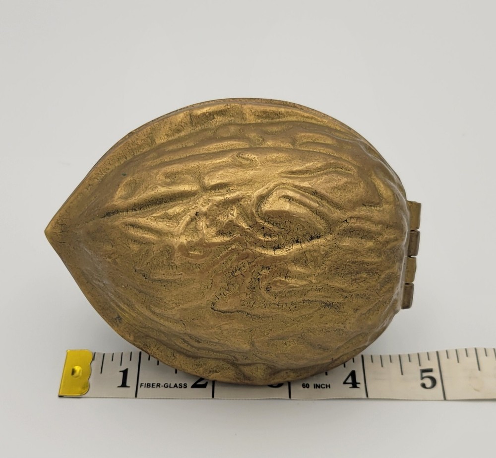 LARGE Walnut Shaped SOLID BRASS NUTCRACKER WALNUTS Opens To Crack Your Nuts