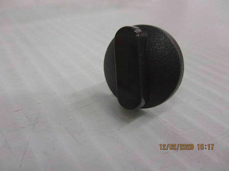 Open Box, IBM, 93F1809, Thumbscrew