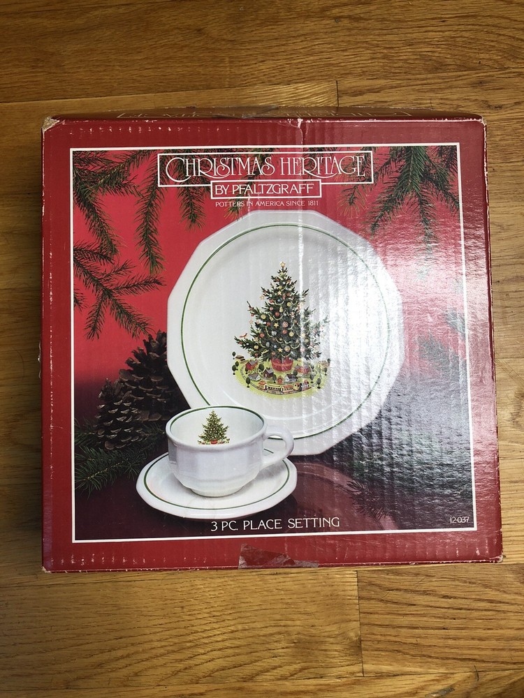 Pfaltzgraff Christmas Hertage 3PC PLACE SETTING With Box