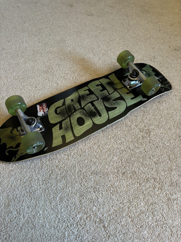 Custom Full Skateboard - Tensor Trucks - Soft Wheel - Very Good Condition