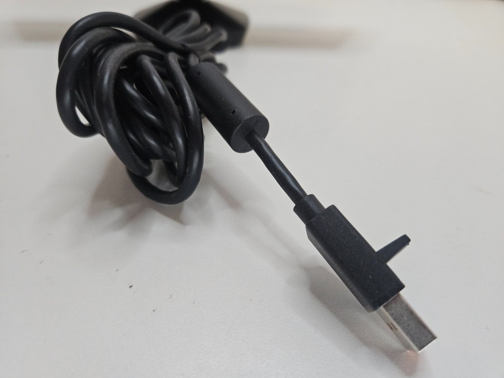 Microsoft Xbox 360 Kinect Sensor with Kinect Adventures! Game Model 1414 Tested