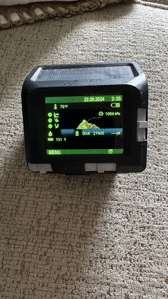 UEMIS Dive Computer