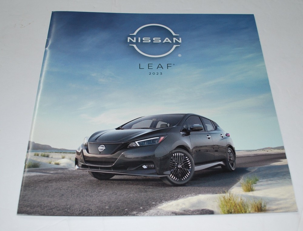 2023 NISSAN LEAF 20-PAGE SALES BROCHURE