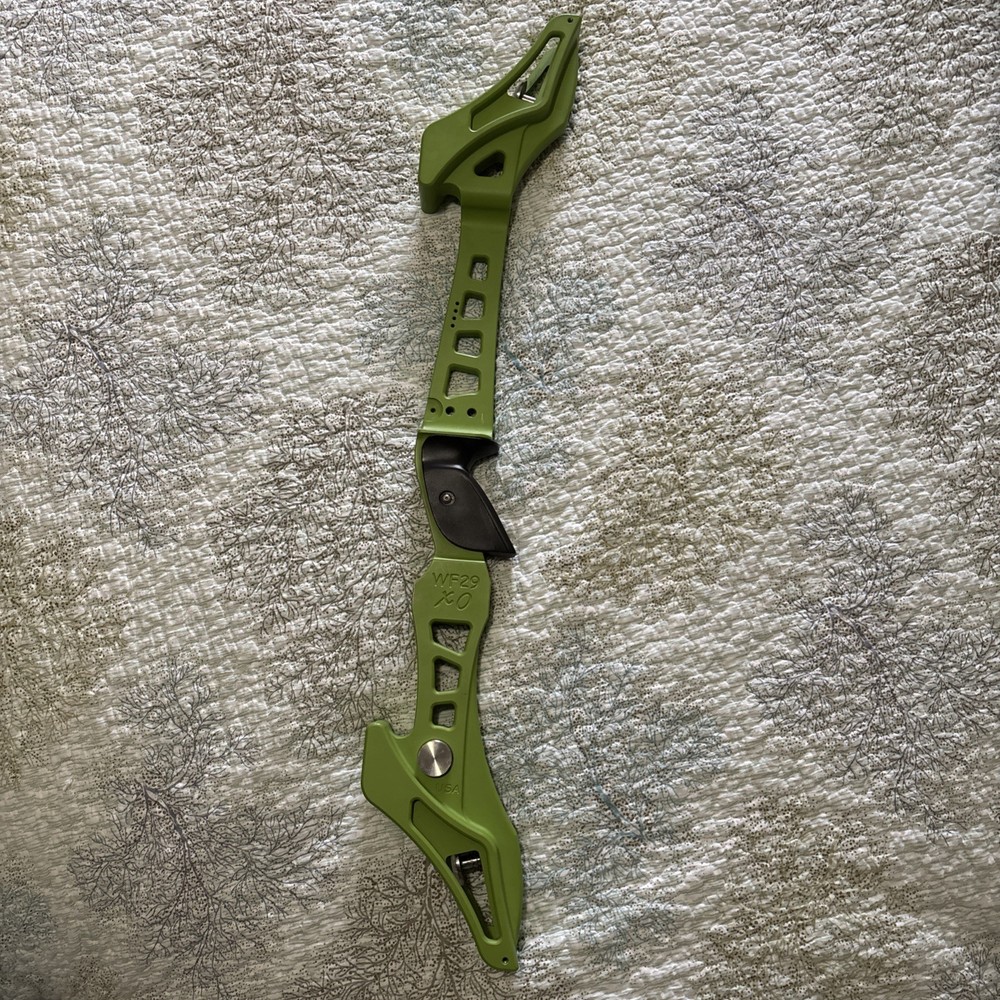 CD Archery WF29 XO Barebow Recurve Bow Riser