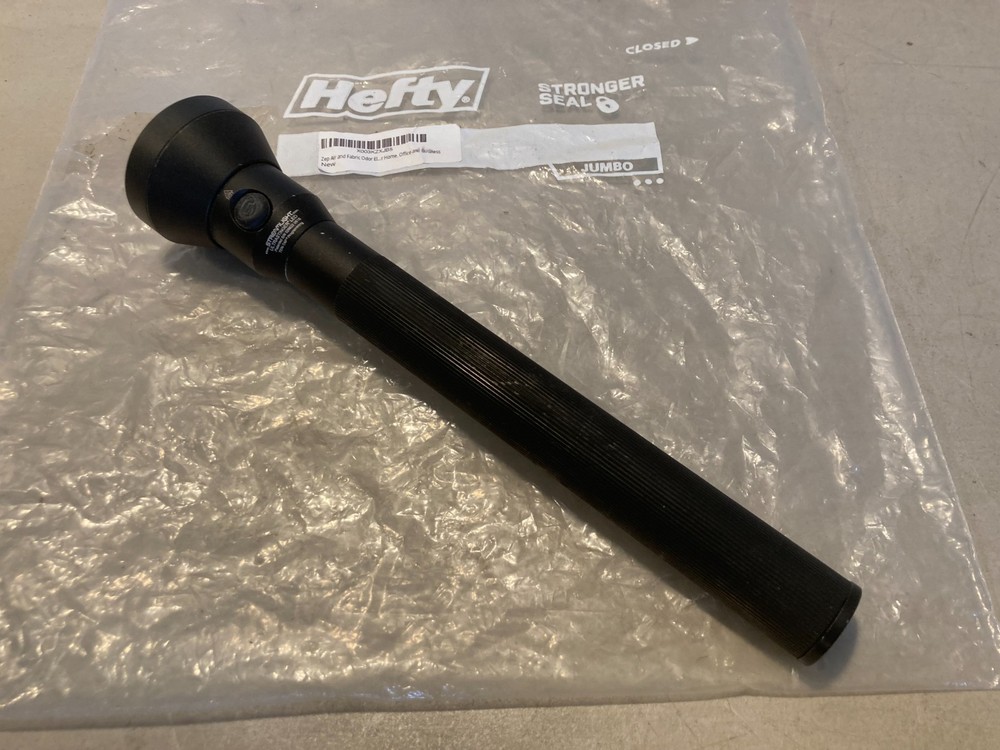 StreamLight UltraStinger LED, High-Luman, Long-Range Rechargeable Flashlight