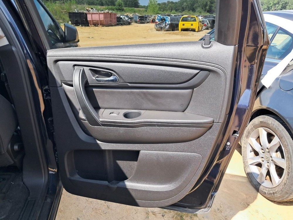ACADIA 2015 Glove Box 4761553