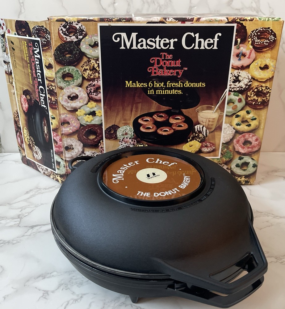 VTG Master Chef Donut Bakery Maker 2081 w/ Box