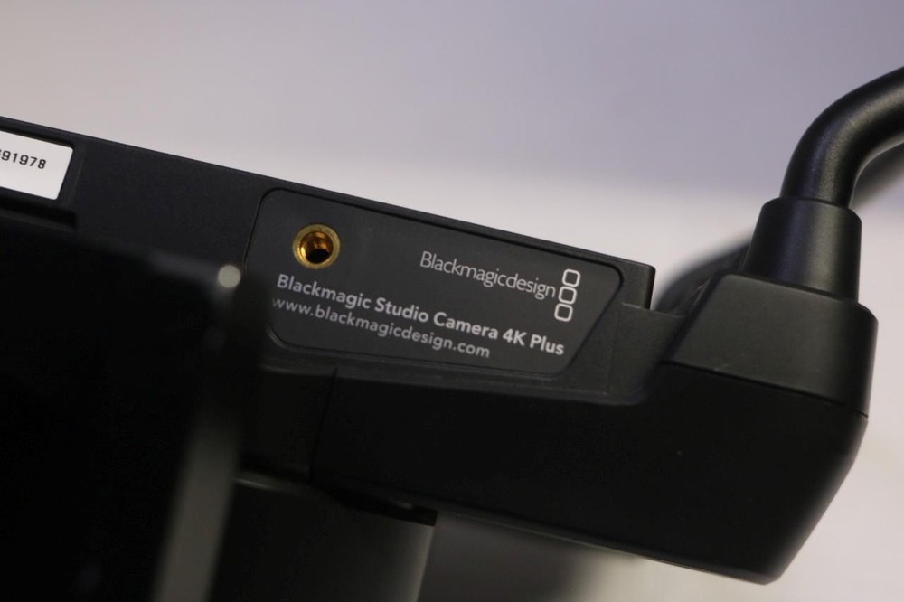 Blackmagic Design Studio Camera 4K Plus
