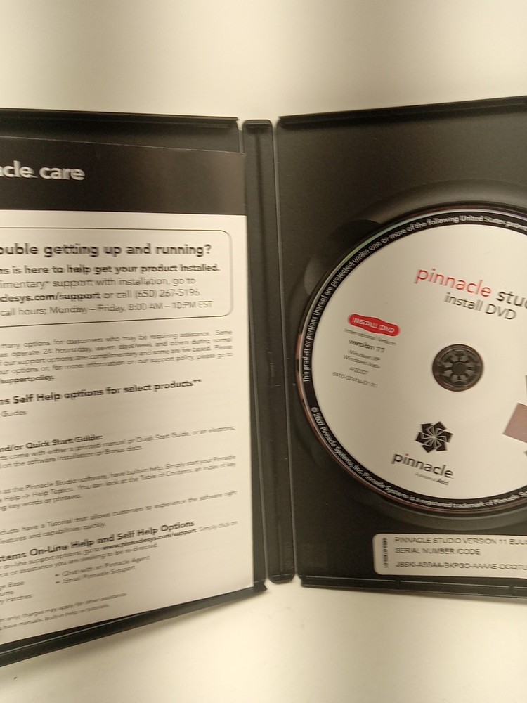 Pinnacle Studio Version 11 - Windows XP/Vista (DVD Rom, 3 Disc, 2007)