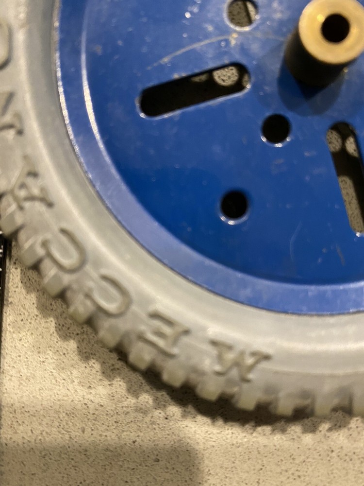 Meccano 3” Pulley Blue