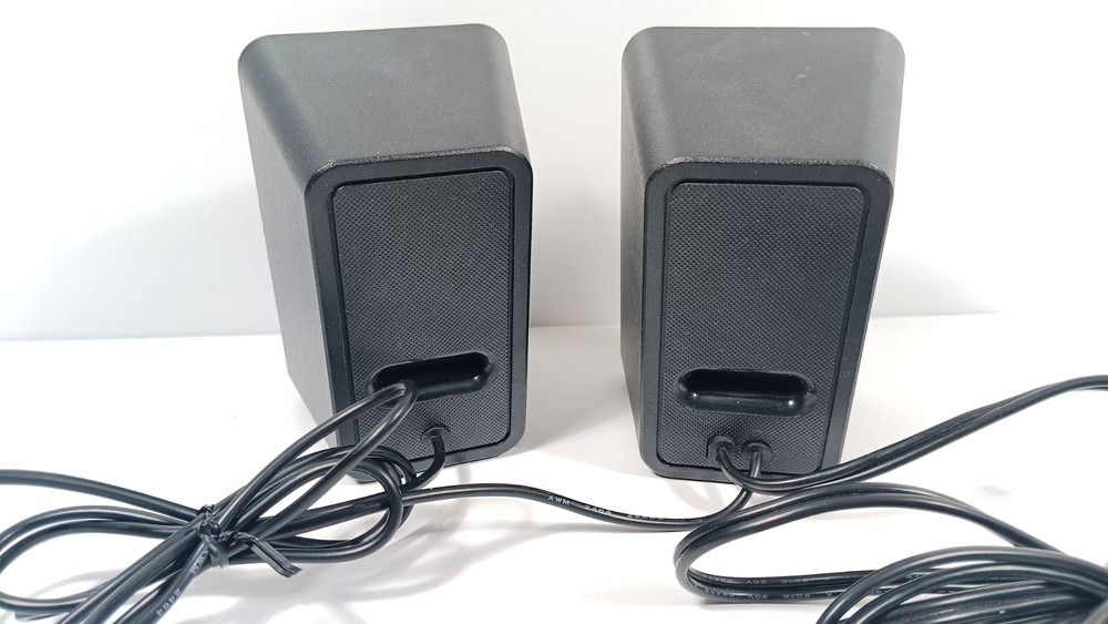 Amazon Basics A100 Multimedia Speakers Set Black