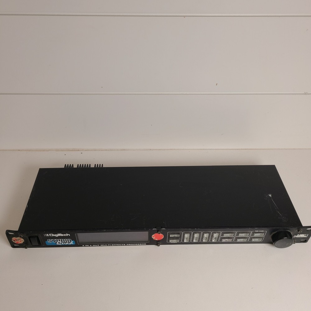 Digitech Studio Quad 4 In 4 Out Multi-Effects Processor no Power Supply