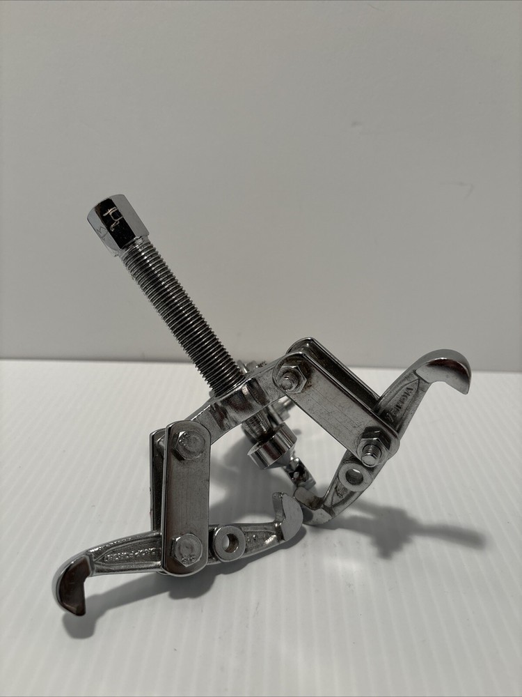 ARM PULLER 75 India Drop Forced V-62 (D)