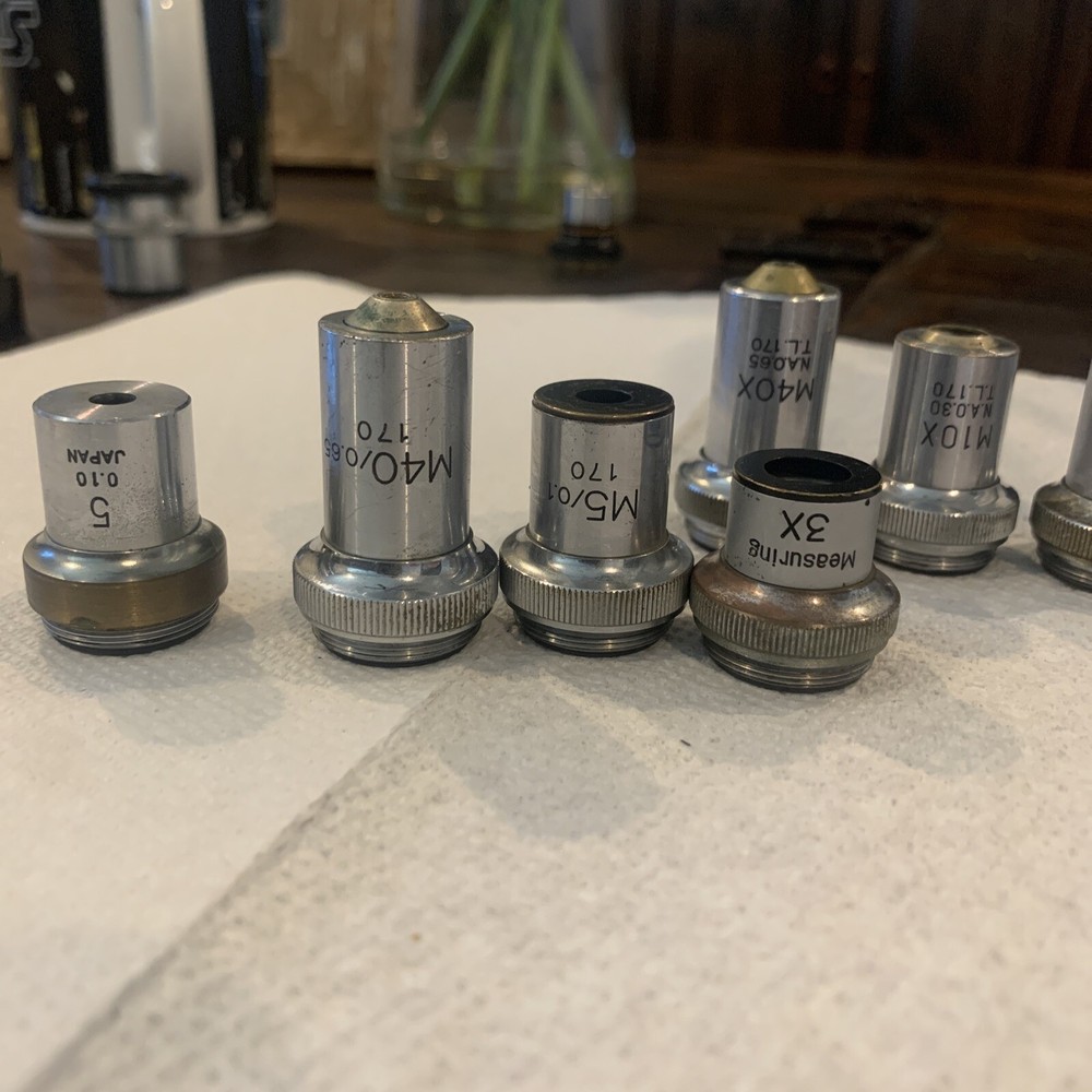 LOT OF 8 UNITRON Objectives