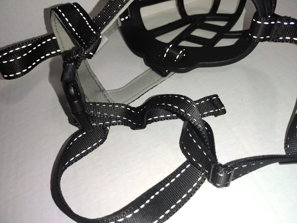 Adjustable Dog Muzzle Soft Silicone Breathable Strong Basket Size 4 Reflective