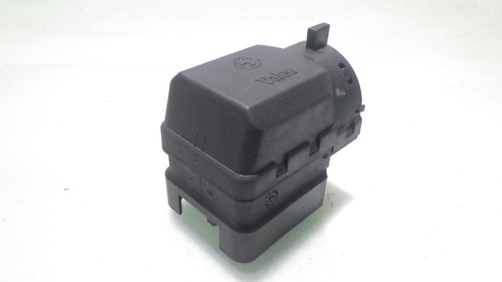 06 BMW X3 IGNITION SWITCH