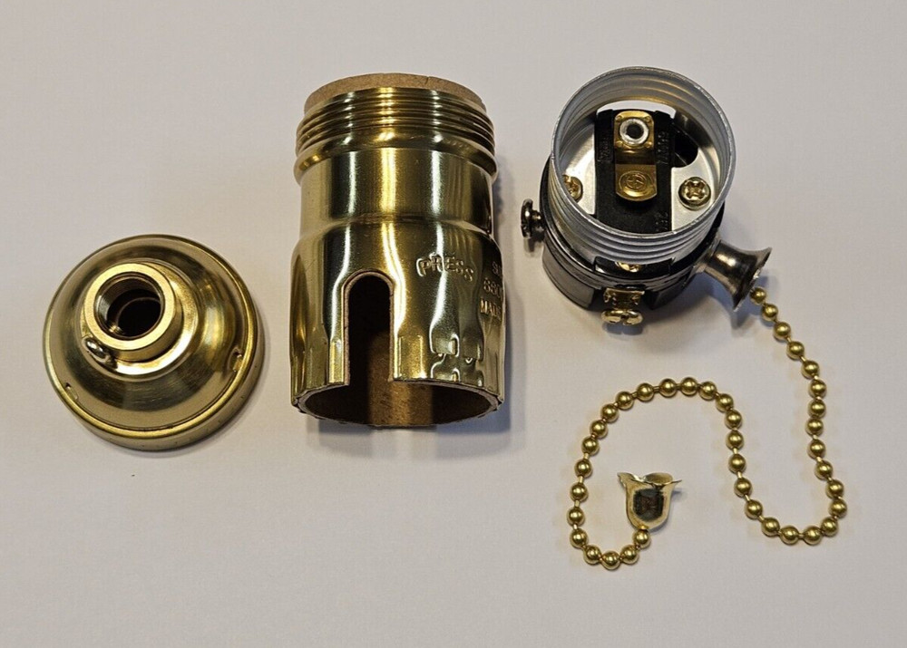 Solid Brass Pull Chain Industrial Style Lamp Socket With Uno Threads 48285JB