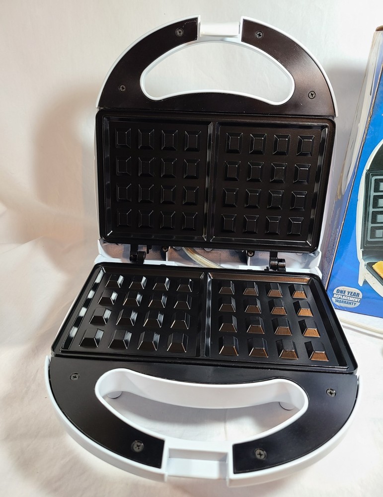 Better Chef Non-Stick Electric Waffle Maker with Non-Stick Cooking Surface