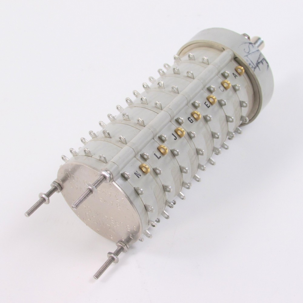 Janco A22-2-7B8N Miniature Rotary Selector Switch 2 Pole 8 Position 7 Deck