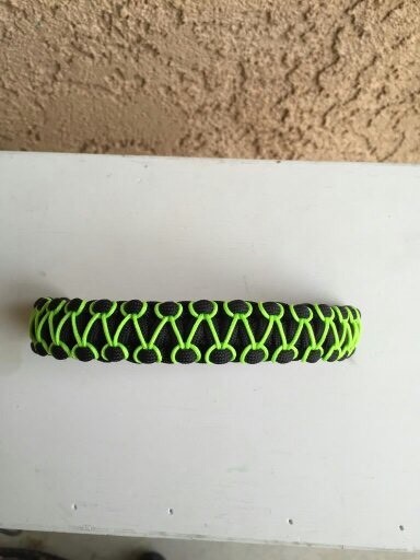 Black And Neon Green Bow Wrist Sling