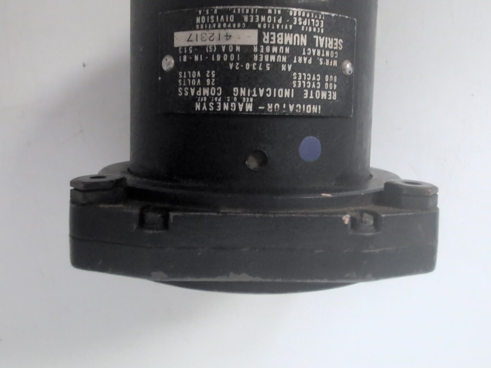 BENDIX MAGNESYN INDICATOR P/N 10061-1N-B1 REMOTE INDICATING COMPASS
