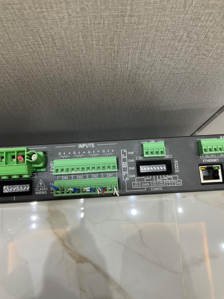 POWERSOFT QUATTROCANALI 1204-DSP+ PROFESSIONAL AUDIO AMPLIFIER
