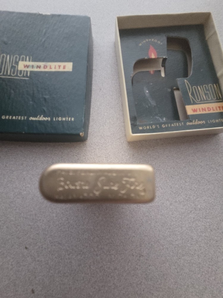 Vintage Ronson Windlite Box, Bowers Lighter