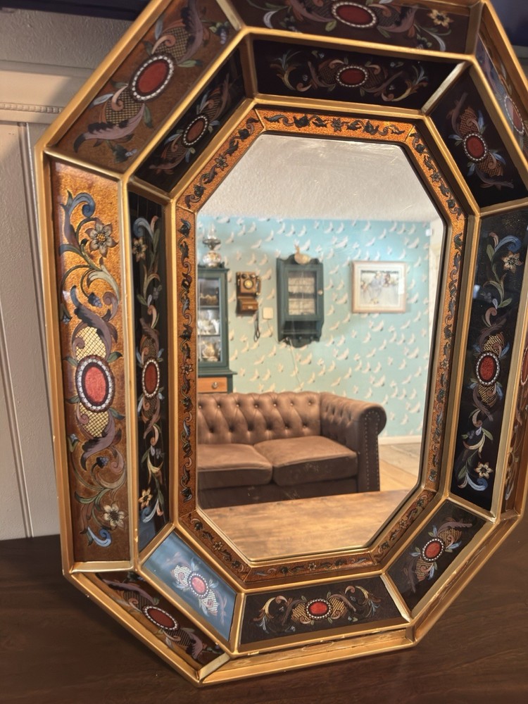 Gorgeous Vintage Octagonal Mirror – Reverse Painted Glass