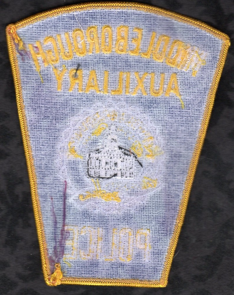 Middleborough Massachusetts Police Shoulder Patch AUXILIARY