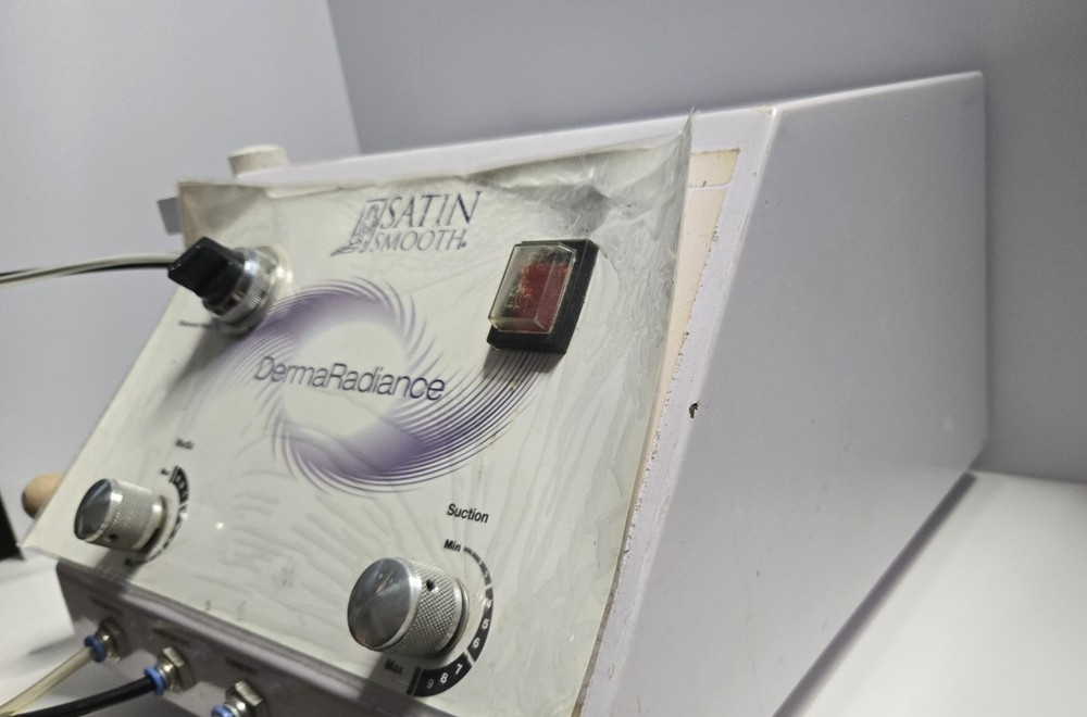 Satin Smooth Derma Radiance Microdermabrasion Machine Powers On