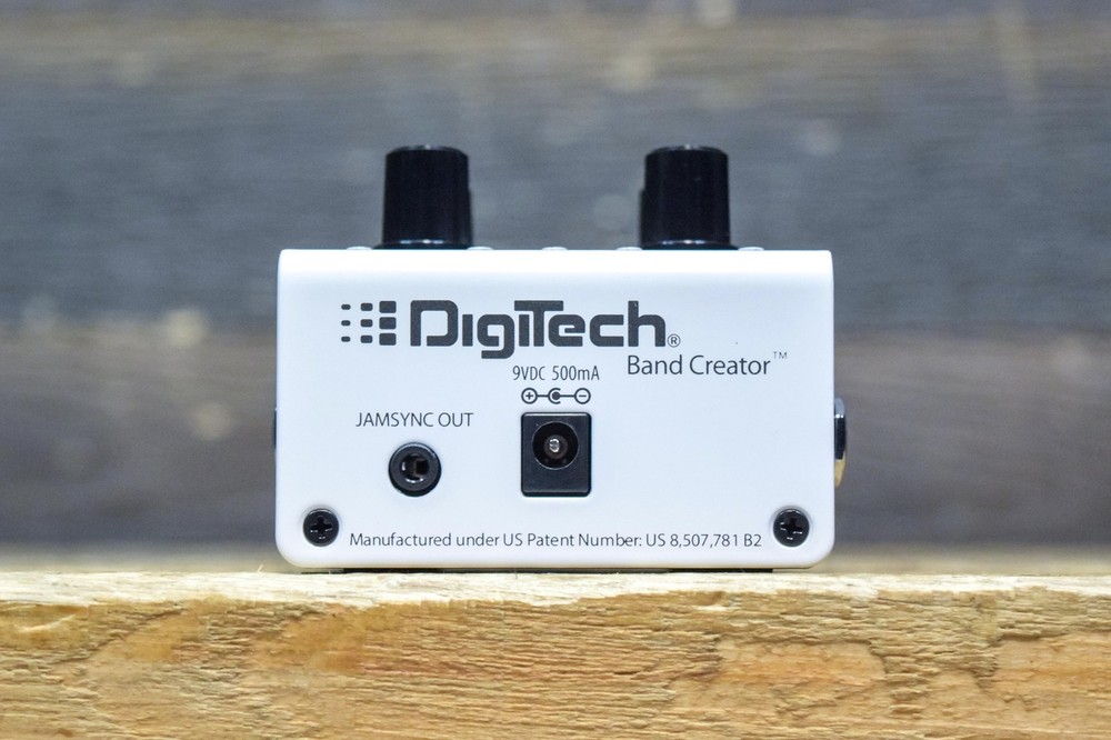 DigiTech SDRUM Strummable Drums BeatScratch Technology Intelligent Drum Machine