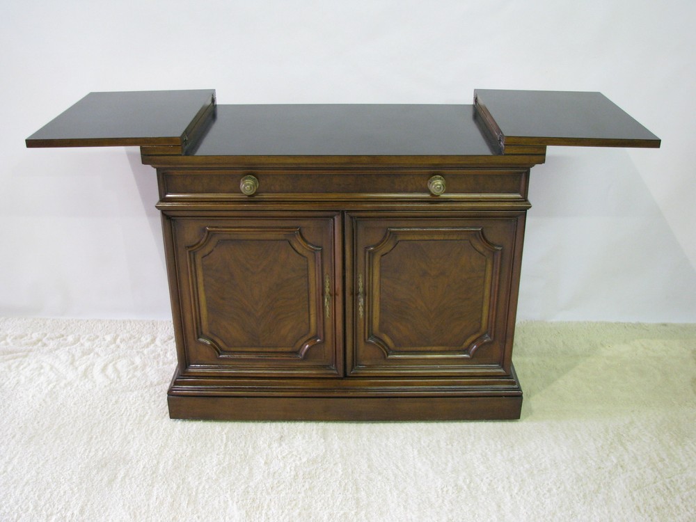 Karges Louis XVI Style Server With Dramatic Patterned Walnut Veneers & Flip Top