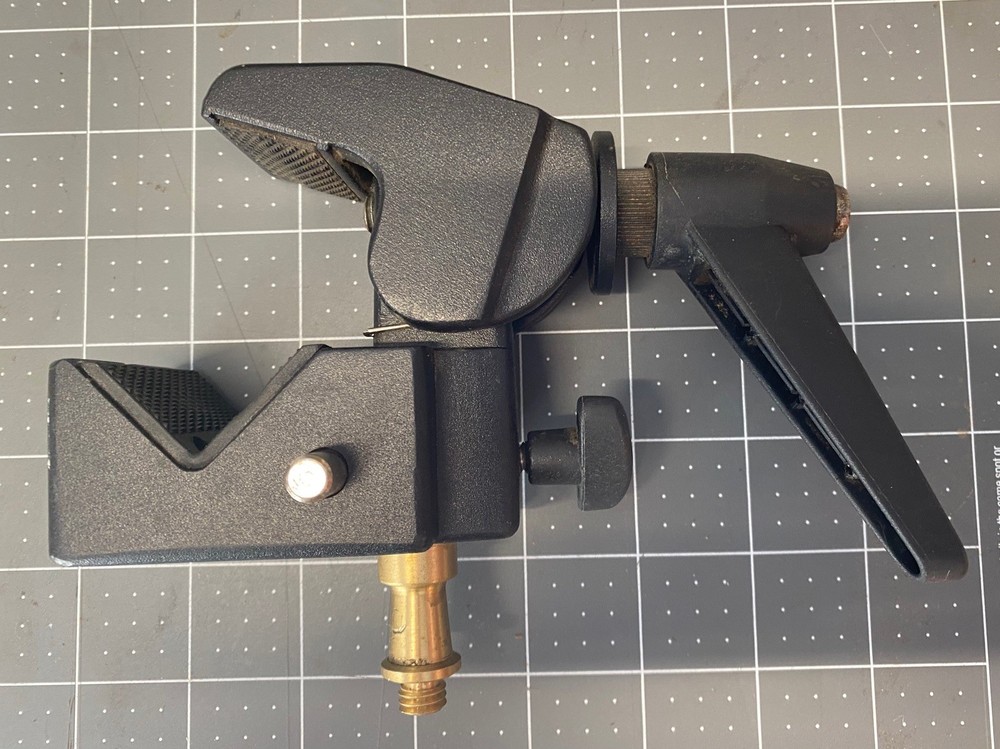 LumoPro Studio Super Clamp with Extension