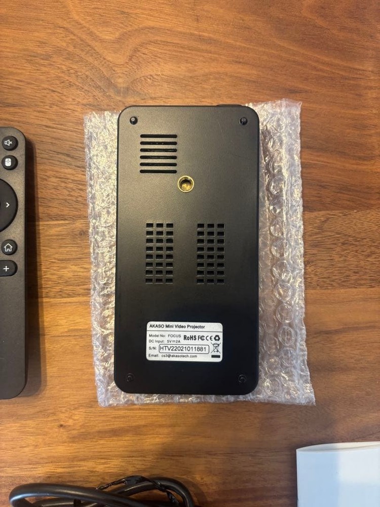 AKASO Focus Mini Video Compact Portable Projector With Box Used