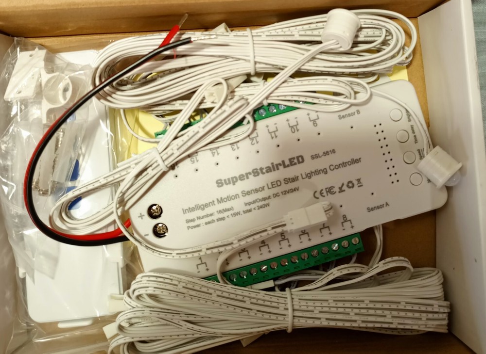16 SuperStair LED Intelligent Motion Light Cool White 6000 K