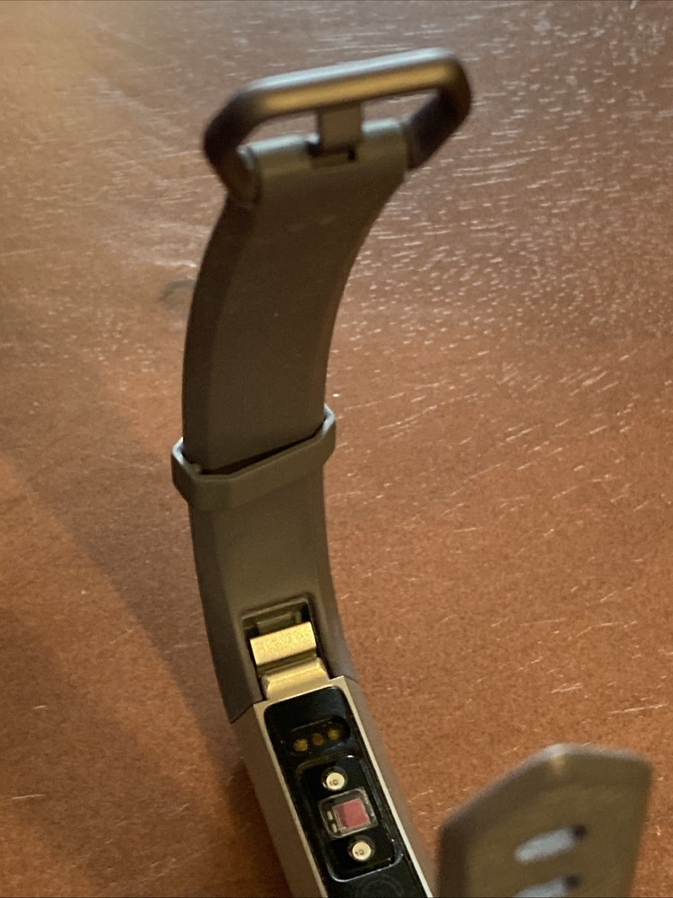 Fitbit Alta HR Activity Tracker FB408 Gray No Charger Tested Works