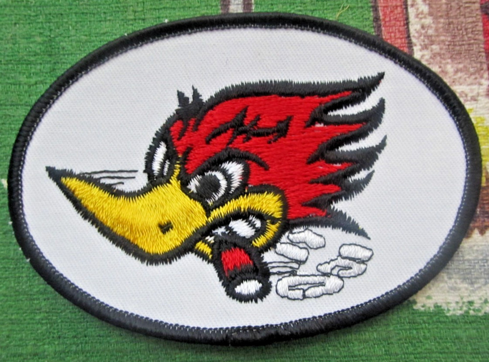 Vintage smoking Thrushbird  embroidered patch