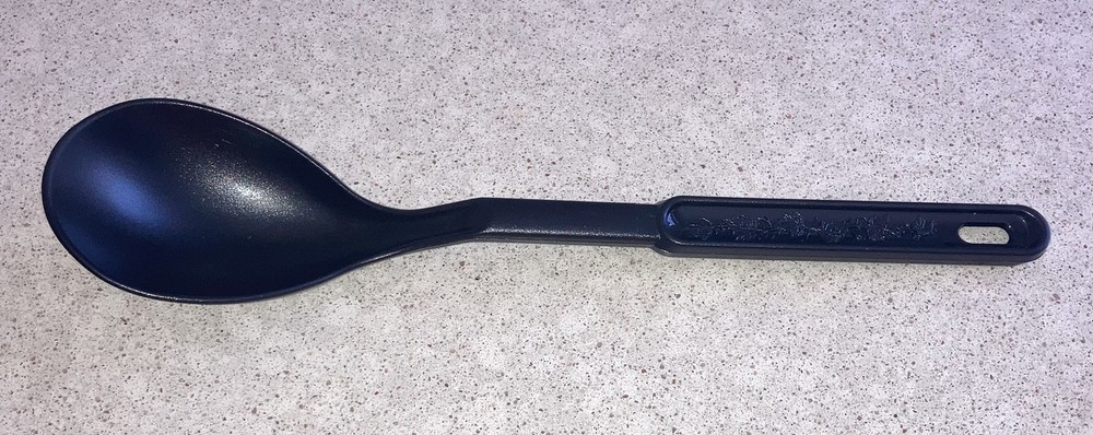 14 Inch Black Plastic Solid Basting Spoon Embossed Leaf Pattern Handle USA