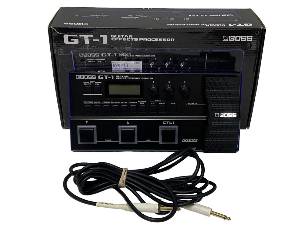 BOSS GT-1 COMPACT BATTERY POWERED GUITAR MULTI-EFFECTS PROCESSOR W/G (EPJ032655)