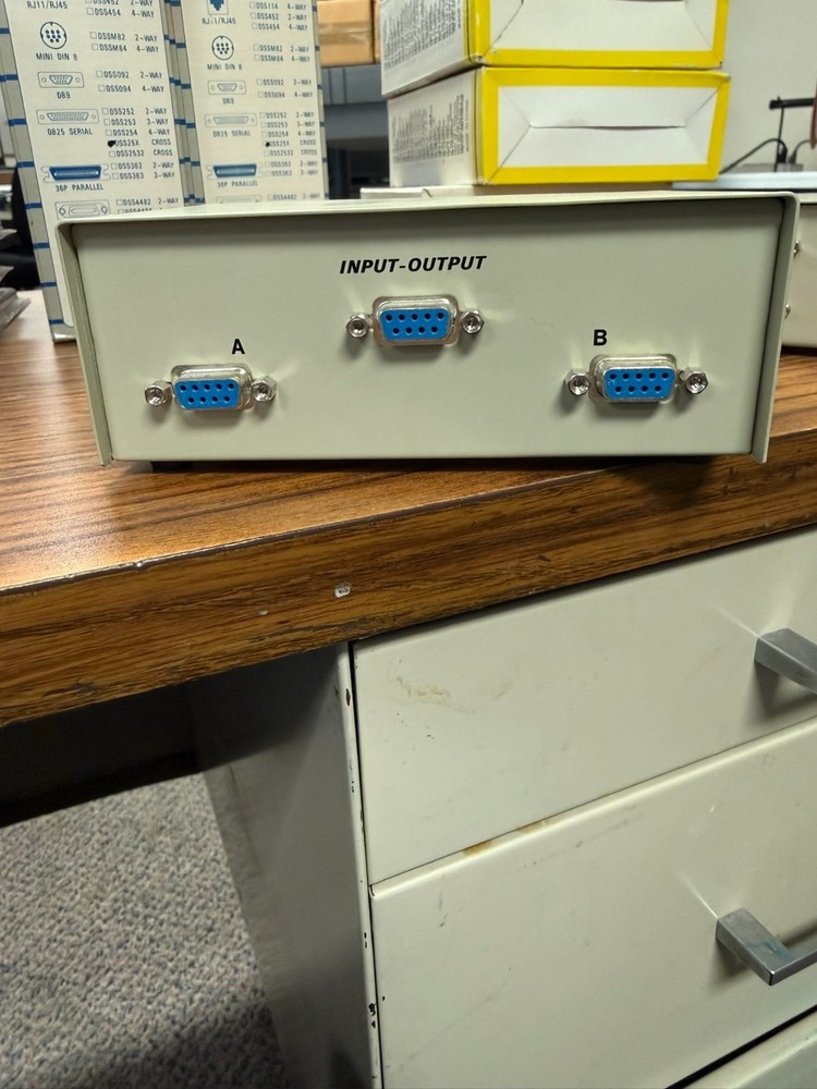 DB9 AB 2 Data Transfer Switch