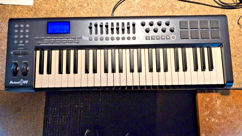 M-Audio Axiom 49 Key USB MIDI Keyboard Controller 2000s- Read Description twice