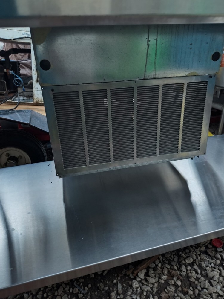 Prep Table With Dropin Refrigerated Cooler