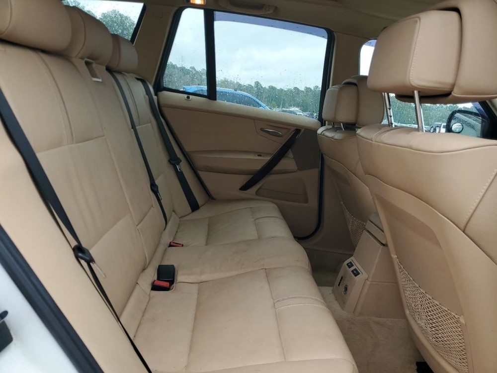 X3 2010 Glove Box 4915733