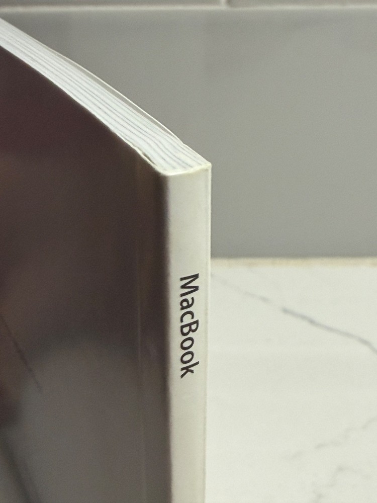 Everything Mac – User Guide Book for MacBook