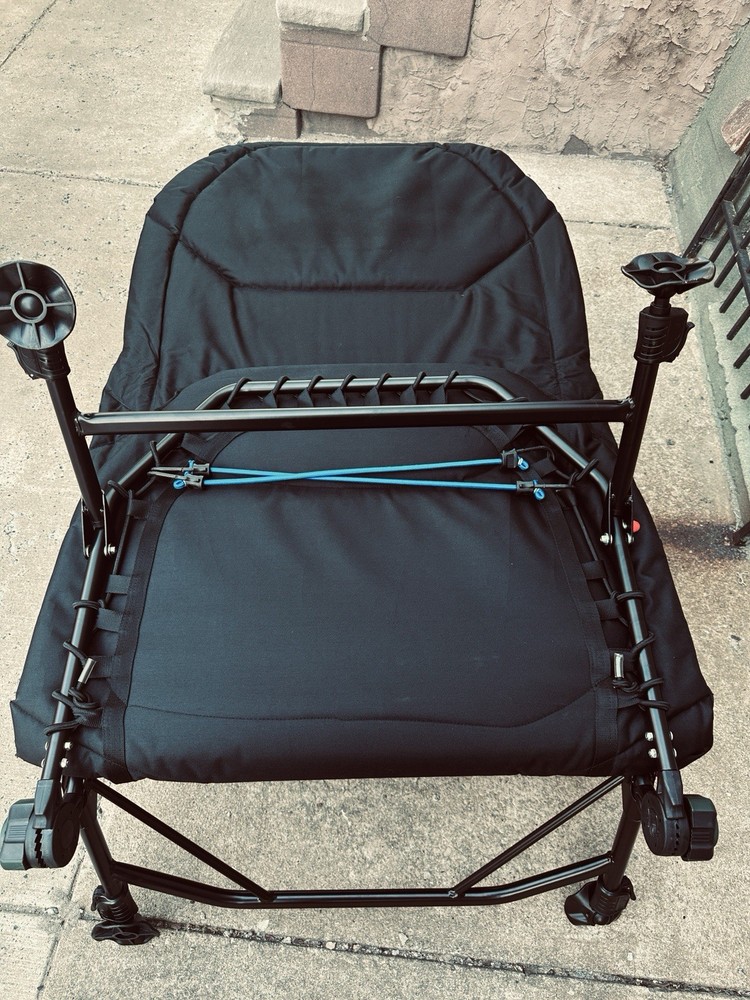 Cabelas Lounger Cot