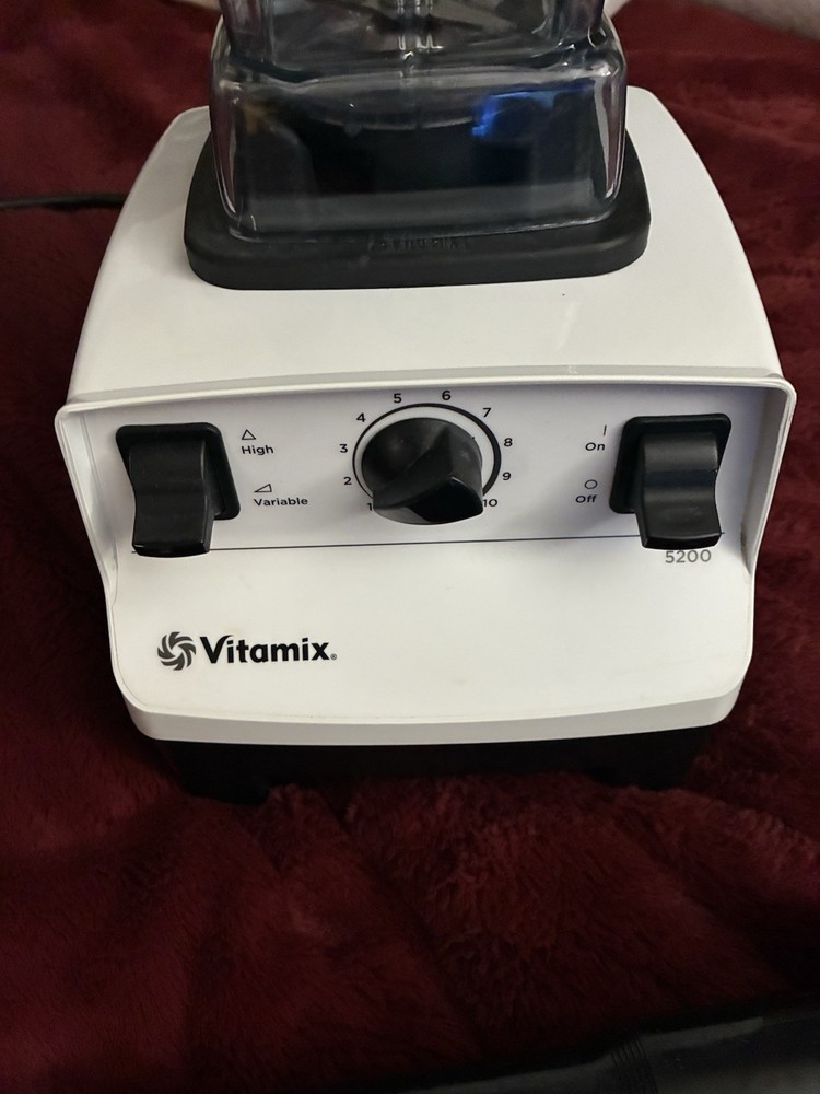 vitamix vm0103 5200 variable speed blender