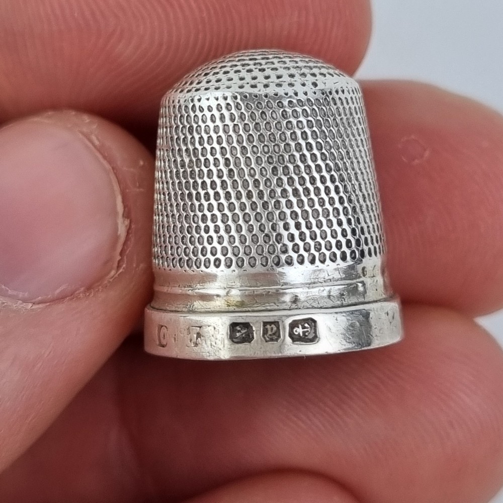 Antique Solid Silver Thimble Birmingham 1898 James Swann