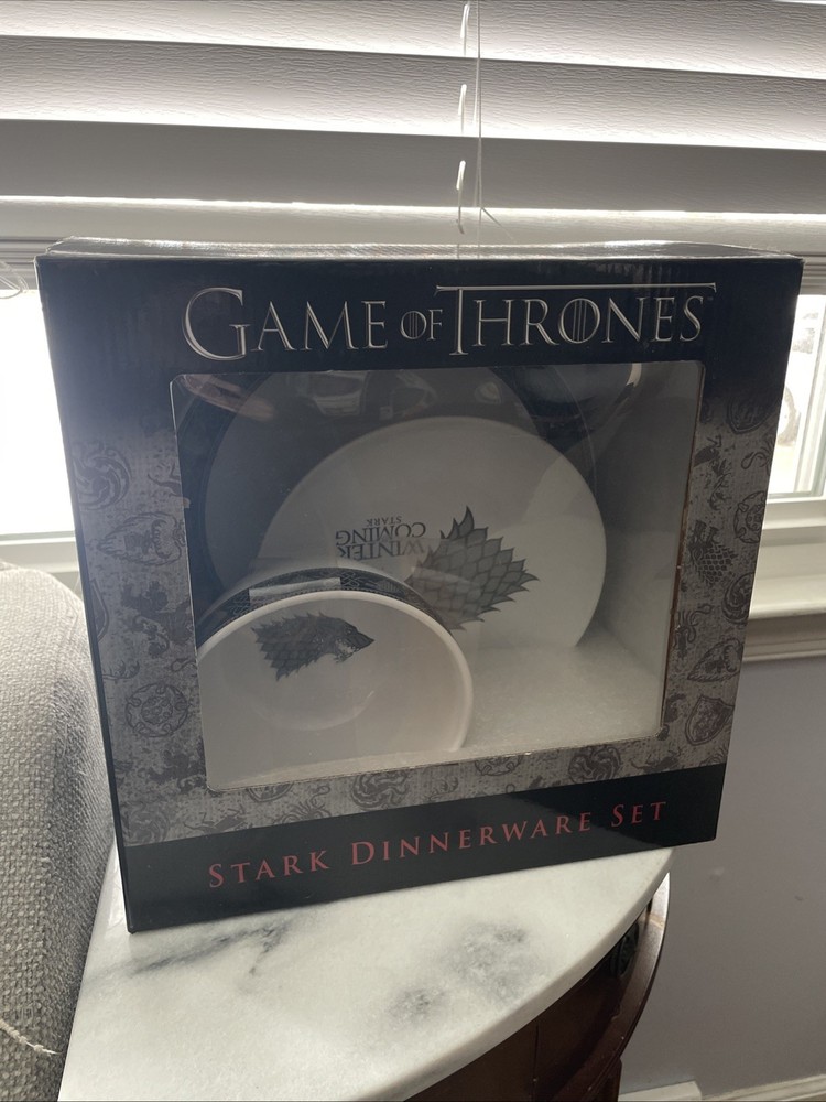 Game of Thrones Stark Dinnerware Set
