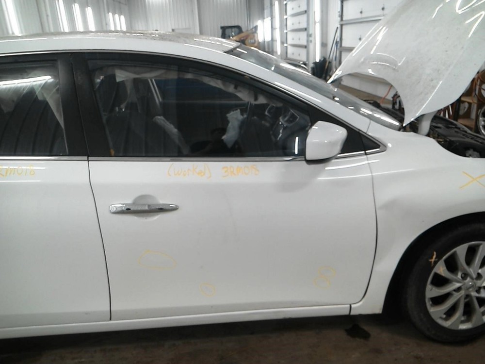 Driver Left Front Spindle/Knuckle Fits 11-25 LEAF 104953009