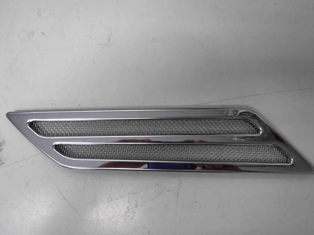 SEA DOG # 337560SLOTTED VENT WITH STAINLESS SCREEN AND BEZEL PORT